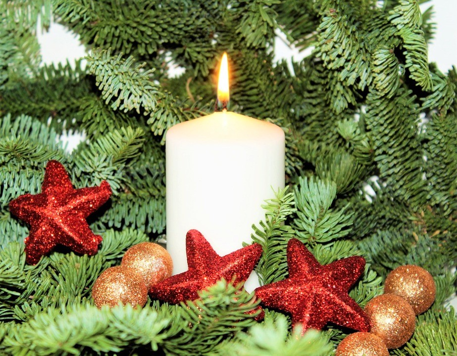 Jul gran og lys